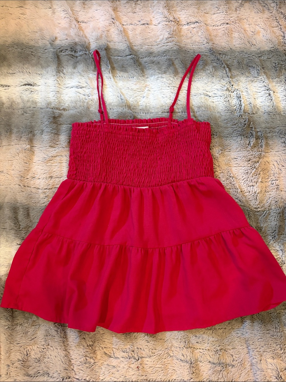 Paper Crane Fuchsia Smocked Tank Top with Adjustable Spaghetti Straps sz Small